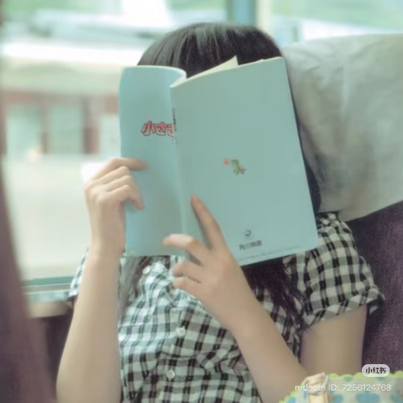 NUỐI TIẾC QUÁ KHỨ